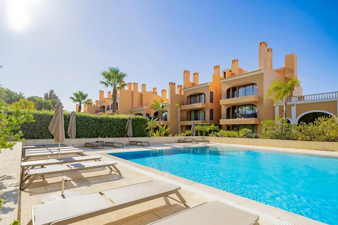Al - Apartamentos Vila Sol F5 Bloco 3 location