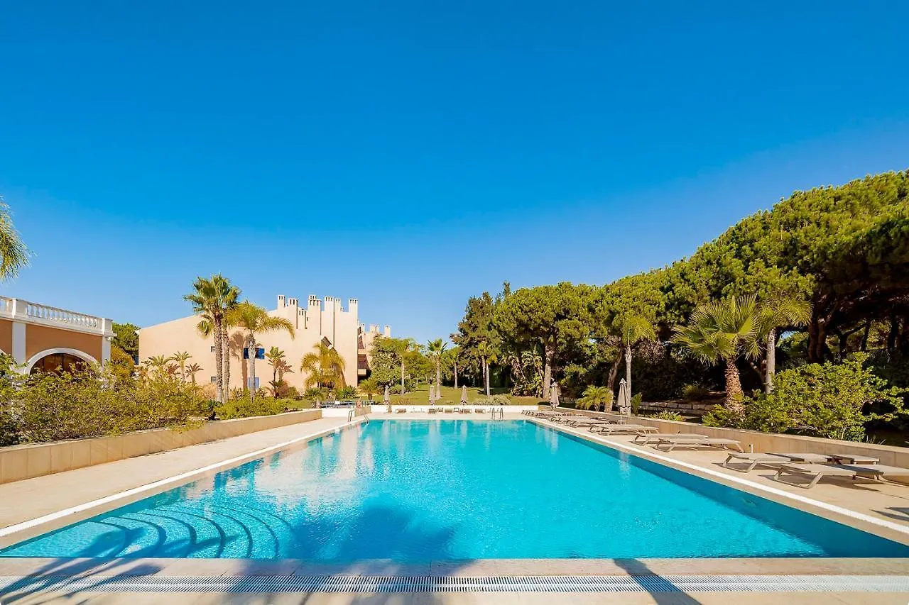 Al - Apartamentos Vila Sol F5 Bloco 3 Quarteira Apartment
